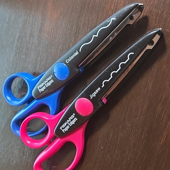 Fiskars Crafting Bundle - Picture 2 of 9